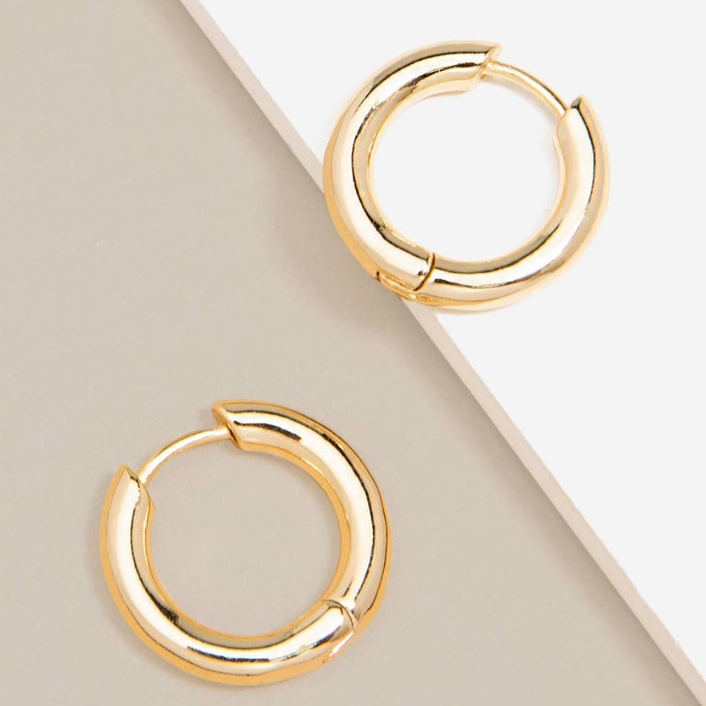 🌼 Small Chunky Huggie Earring • Choose Silver or Gold!